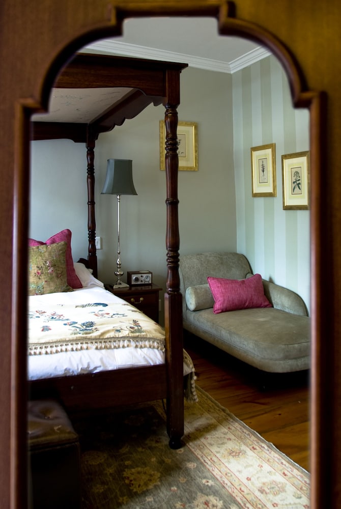Luxury Room - Photo 10