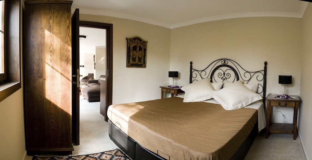 Garden Comfort Suite With Patio & Garden View photo 1