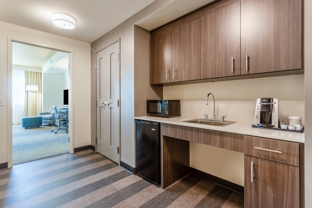 Holiday Inn & Suites Cedar Falls-Waterloo Event Ctr by IHG, Photo 3