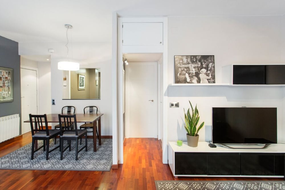 Apartamento de negocios, 1 habitación, balcón