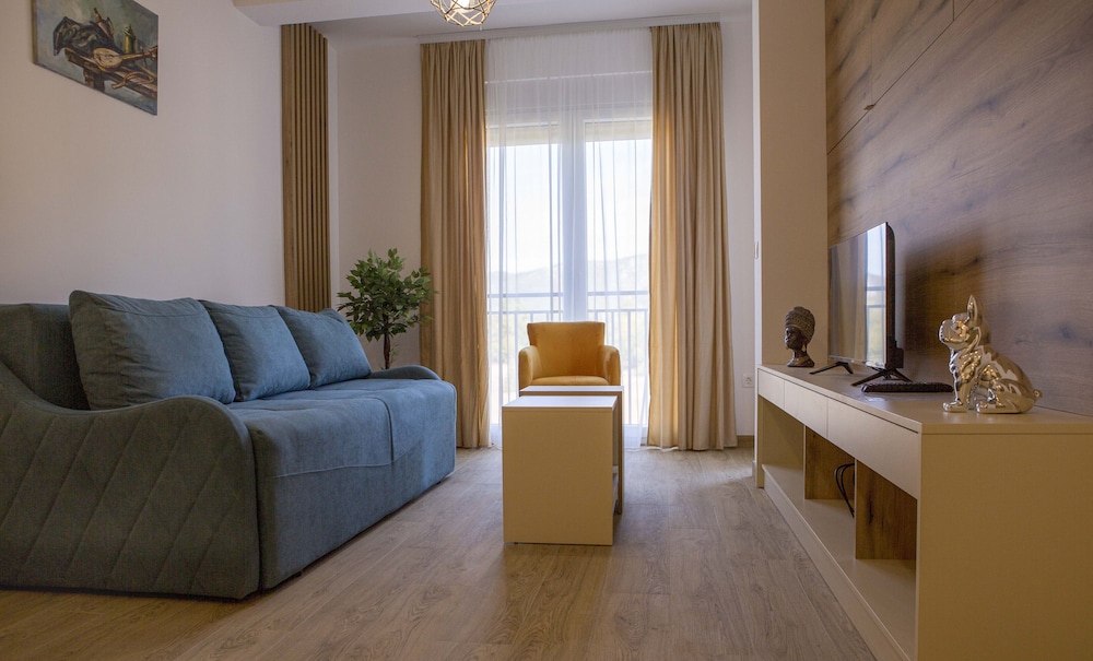 Exclusive Apartment photo 1