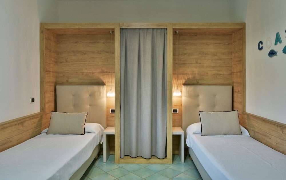 Classic Double or Twin Room, Garden View