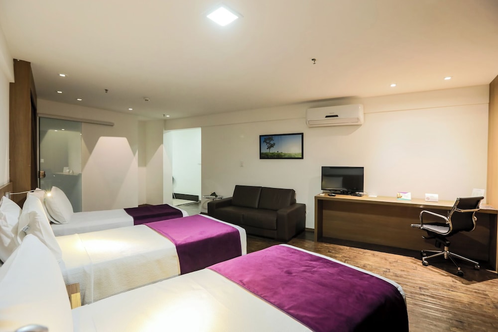 Deluxe Triple Room photo 2