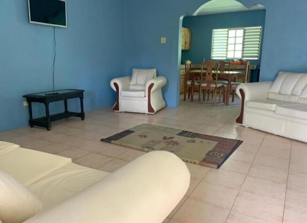 Room photo 2