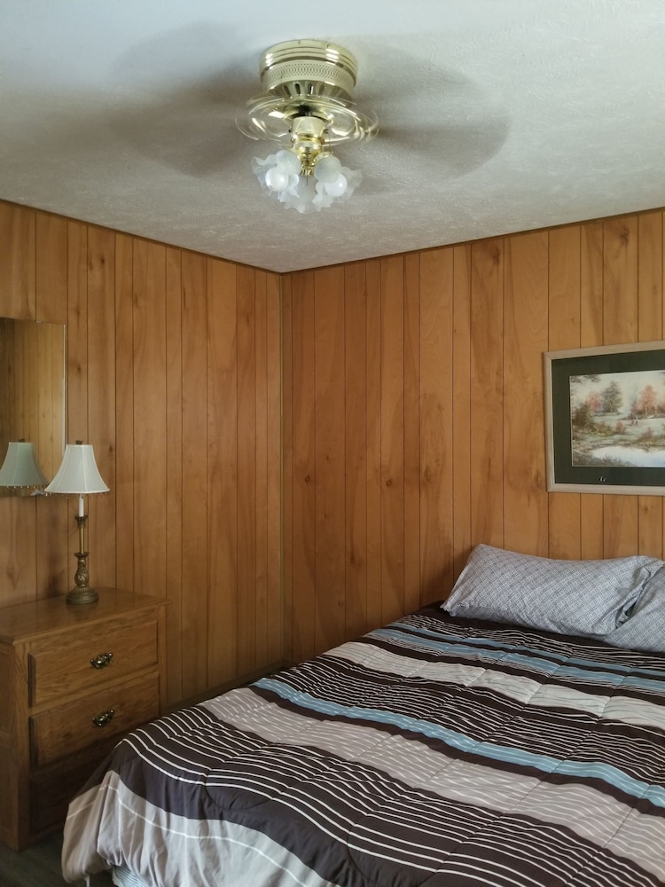 Family Room, 2 Bedrooms, Balcony