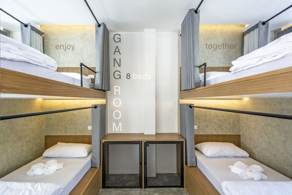 Gang Room photo 1