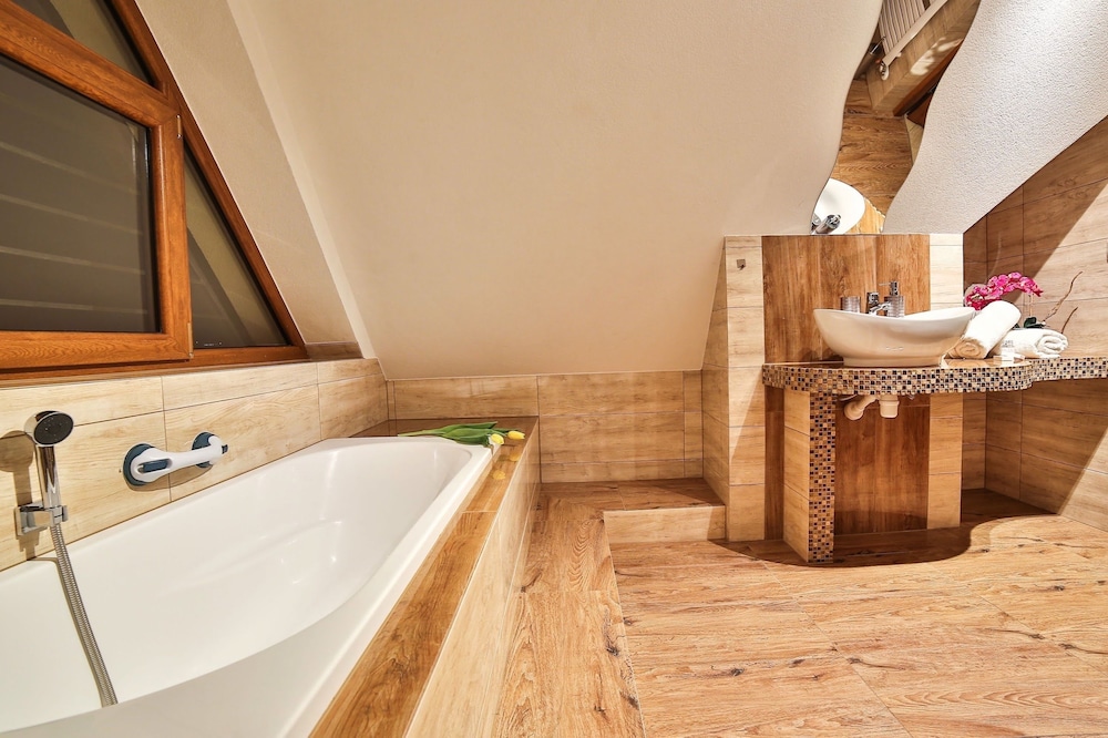 Double Room, Mountain View - Photo 4