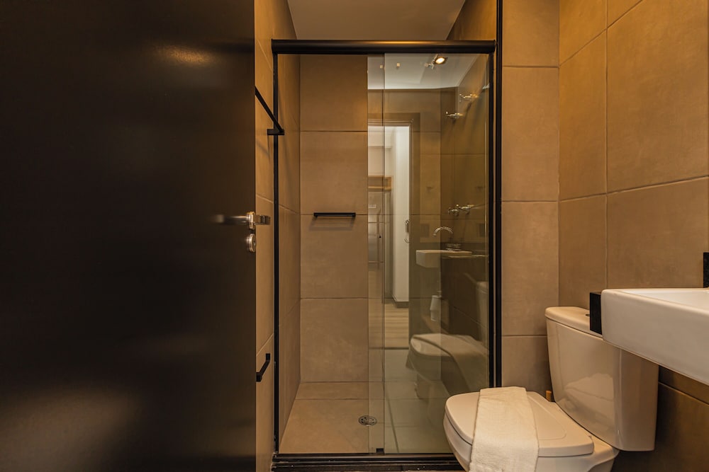 Deluxe Double Room, City View photo 3