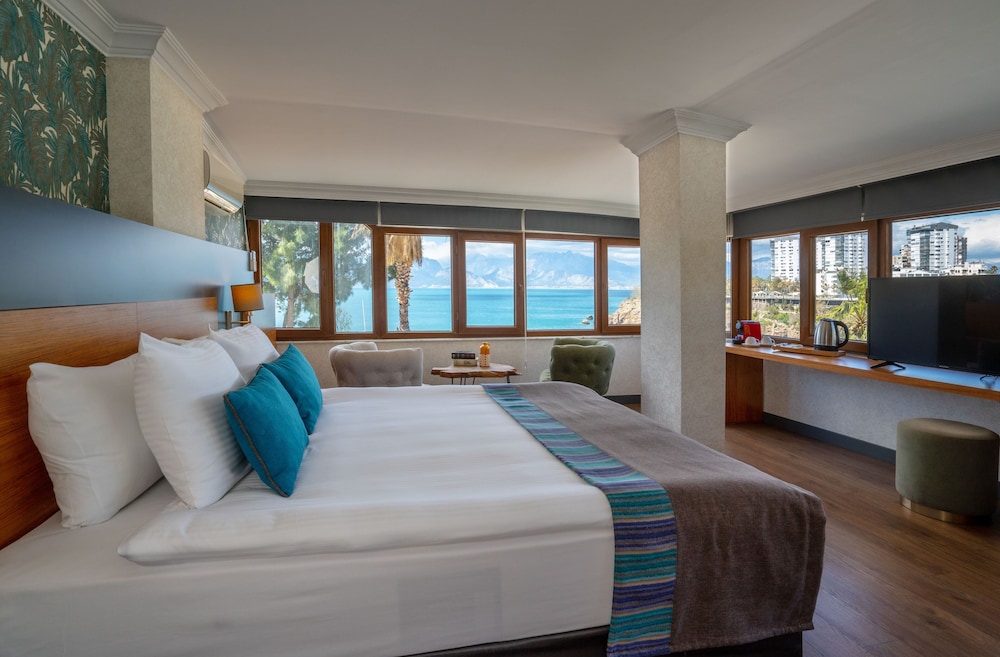 Panoramic Room, Sea View