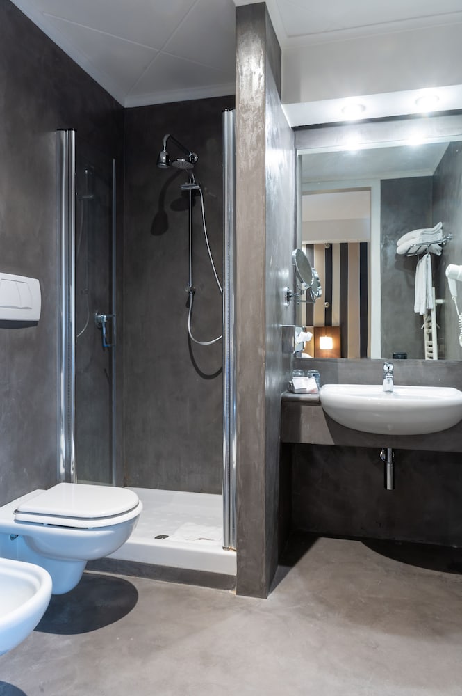 Family Studio Suite