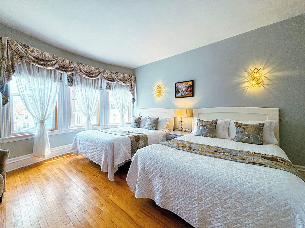 The James Eden Room-On 2nd floor photo 1