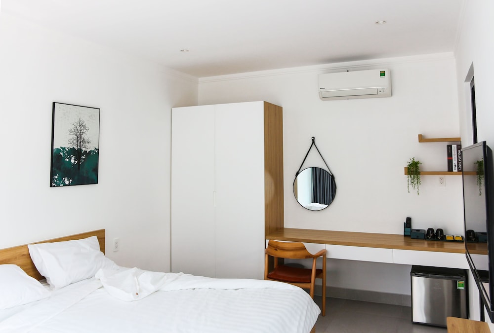 Standard Double Room - Photo 6
