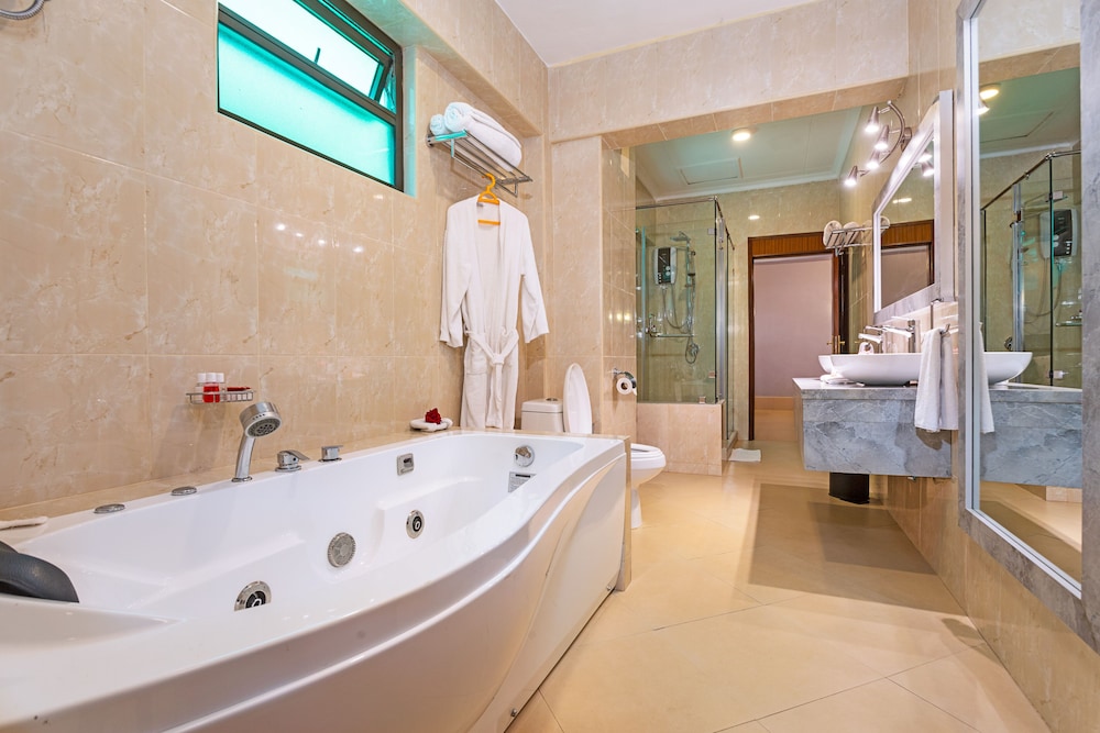 Presidential Suite, Balcony, Garden View photo 2