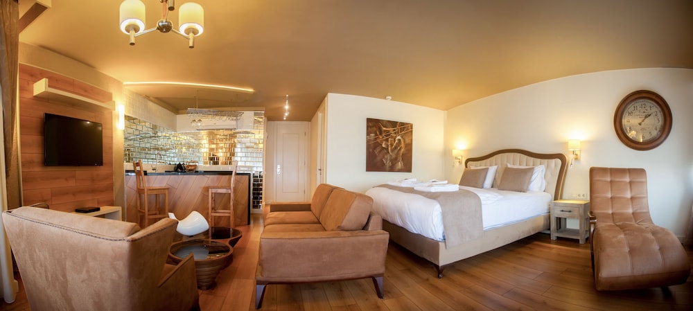 Suite, Sea View photo 2