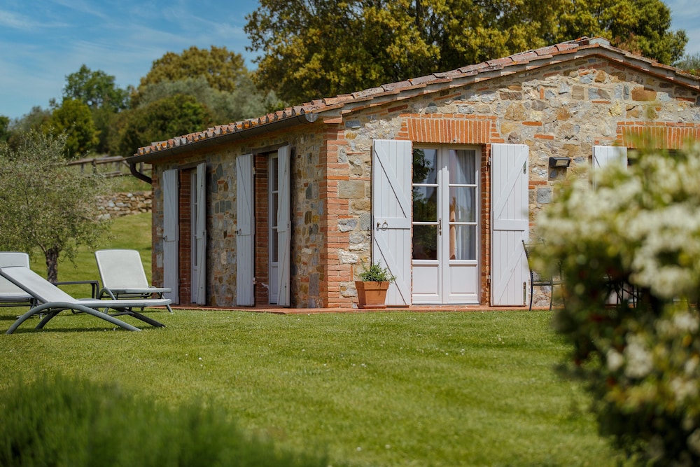 Comfort Villa - Photo 3