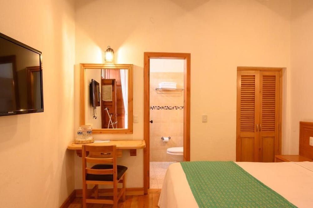 Basic Room photo 3