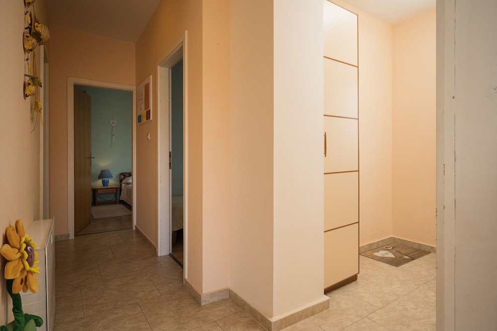 Apartment (A1) photo 3