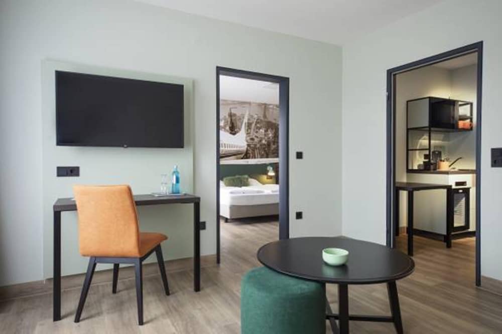 Apartment Twin photo 2