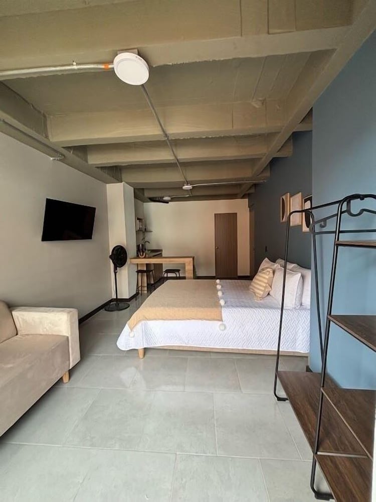 Deluxe Studio, 1 Double Bed, Kitchenette