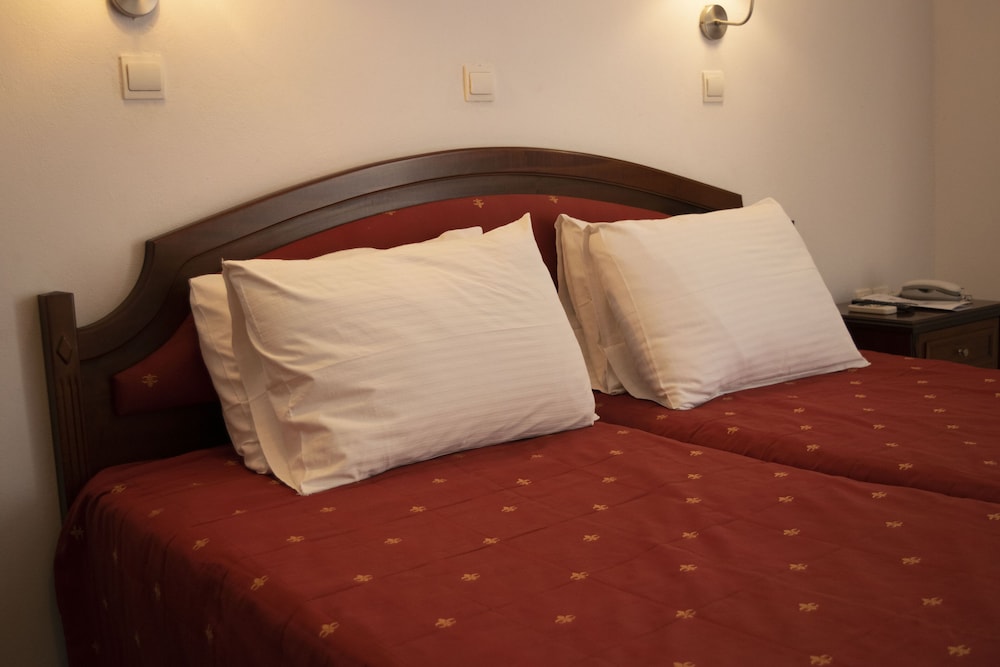 Standard Triple Room - Photo 1