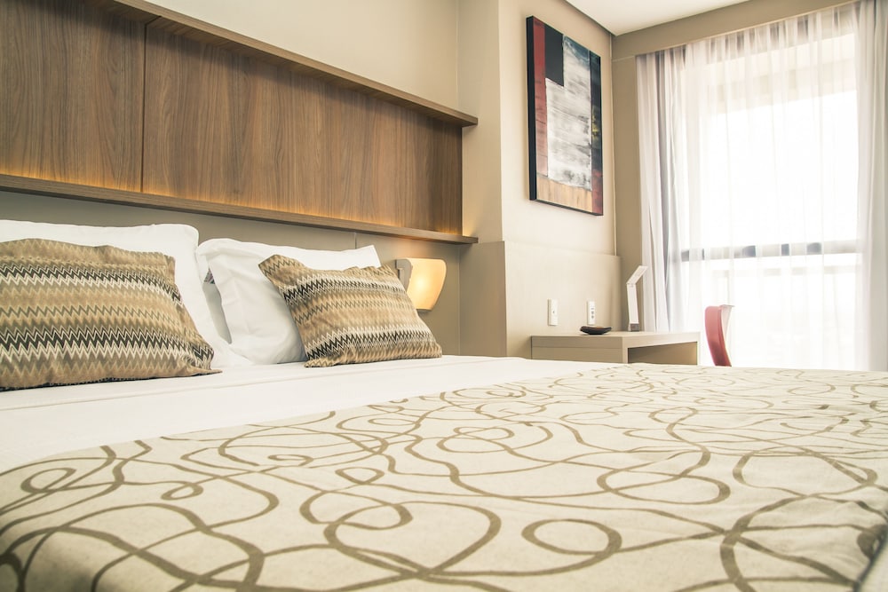 Deluxe Double Room, 1 Queen Bed, Non Smoking photo 3
