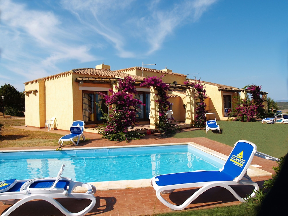 Deluxe Villa, 2 Bedrooms, Private Pool photo 2