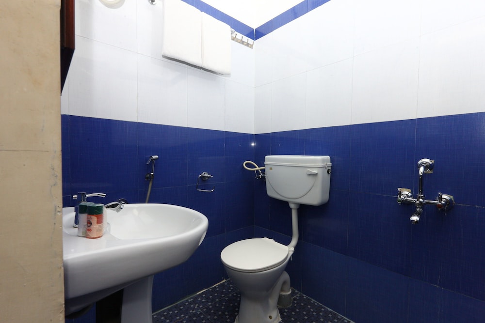 Standard Double Or Twin Room photo 2