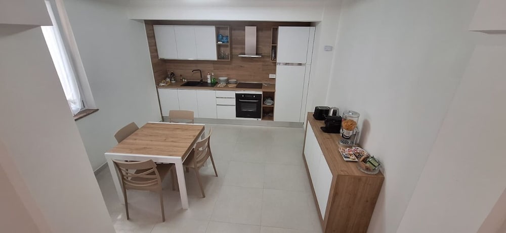 Townhome, Multiple Beds, Air conditioning, City View photo 1