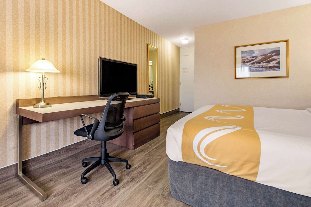 Business Room, 1 King Bed, Non Smoking - Photo 1