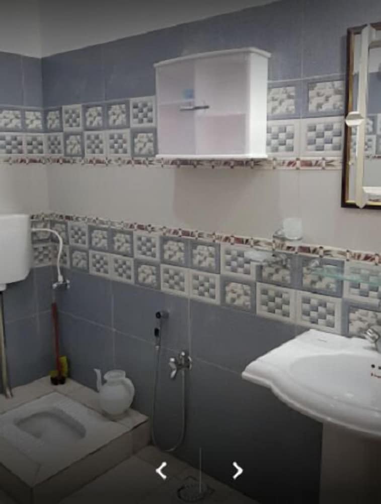 Deluxe Double Room - Photo 8