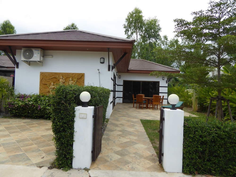 Tropicana Garden Villa 2 Bedrooms photo 2