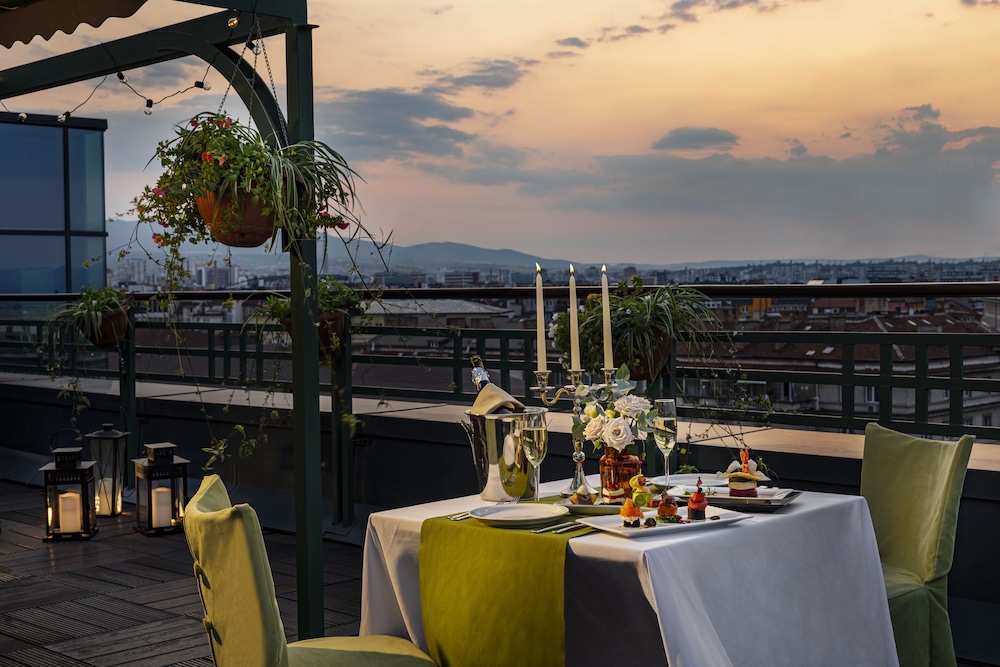 Panorama Suite on the top floor with a huge terrace - Photo 6
