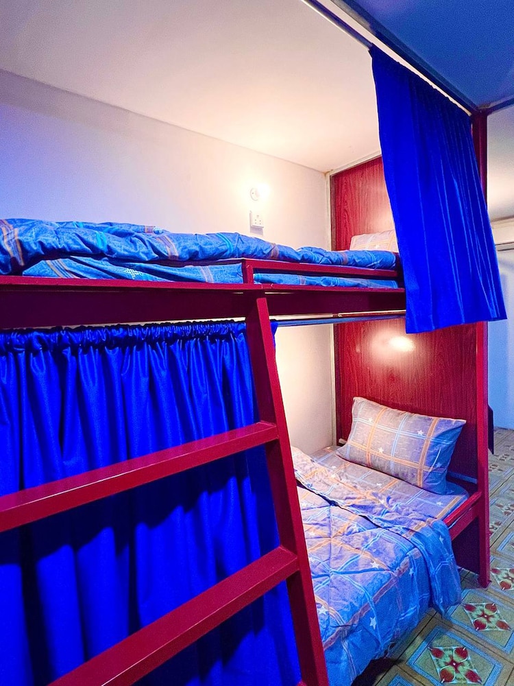 Basic Shared Dormitory photo 3