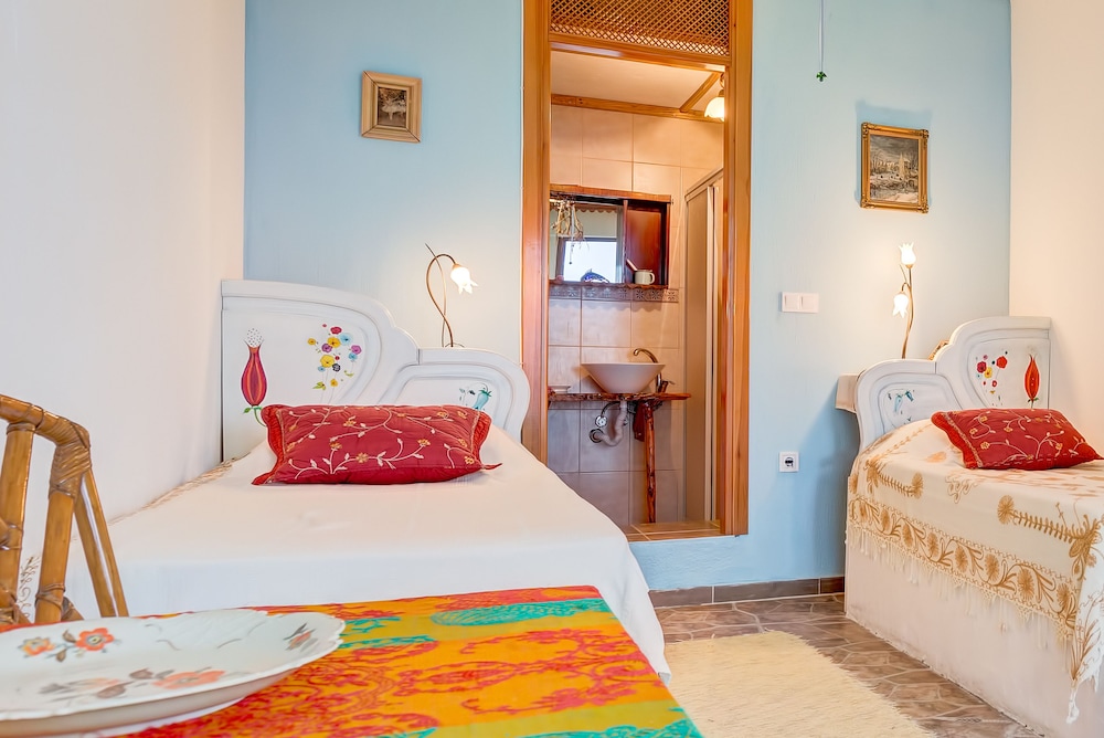 Twin Room, Sea View photo 1