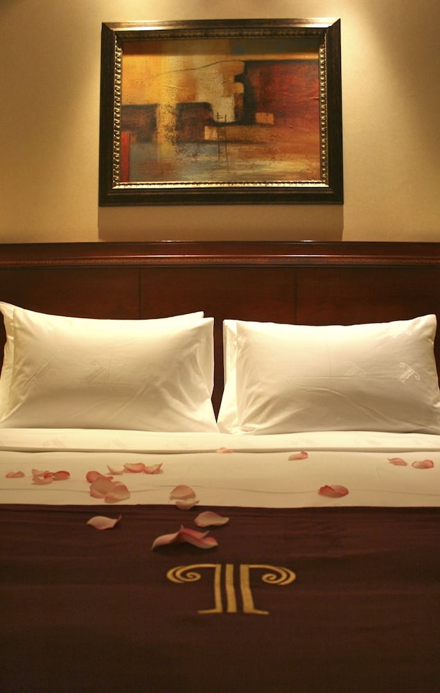 Trianon Hotel — photo 103