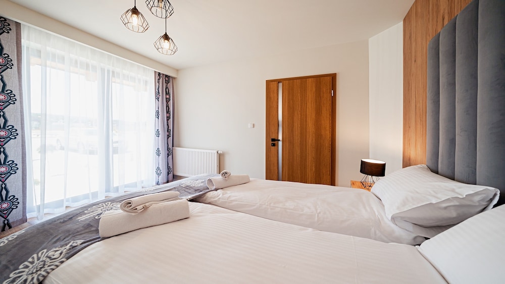 Apartment (J3) photo 2