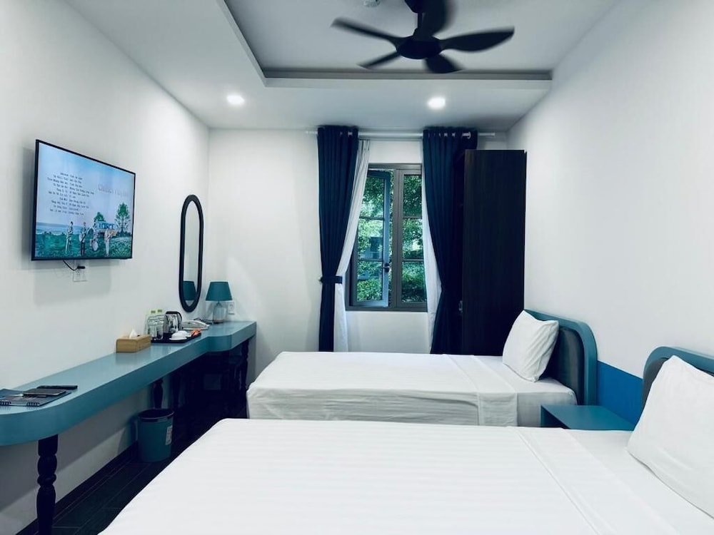 Deluxe Twin Room, City View