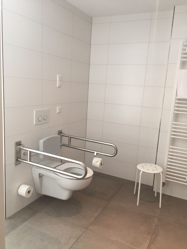 Double Room, Accessible - Photo 3