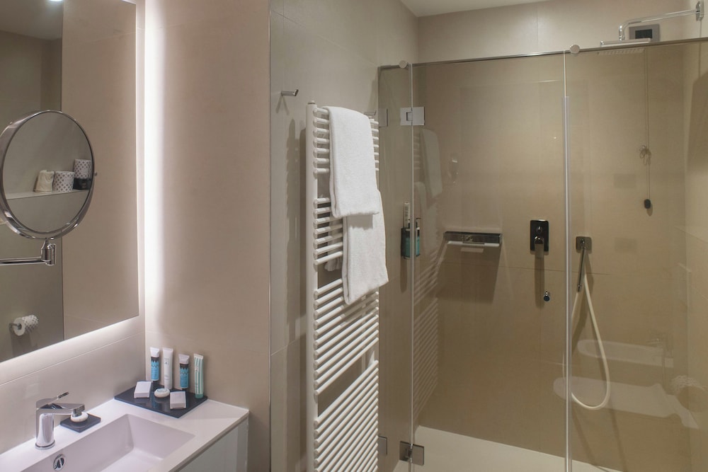 Executive Double Room (Small)