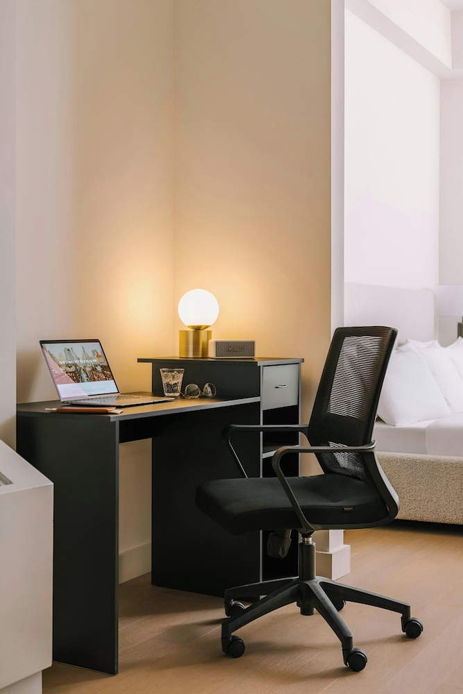 Superior Studio, 1 Queen Bed with Sofa bed