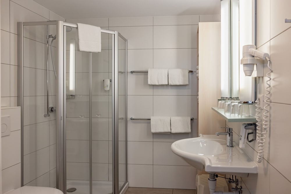 Apartment, 2 Bedrooms - Photo 7
