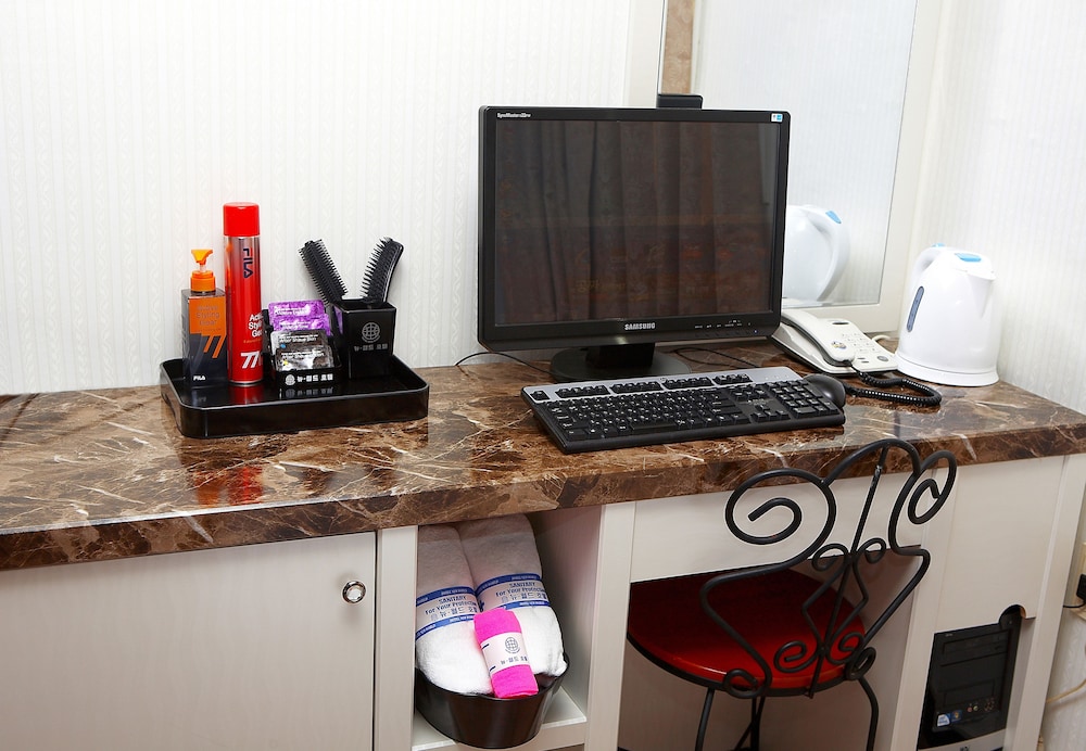 Deluxe Twin Room - Photo 5