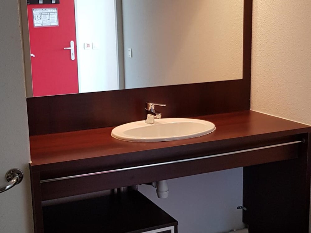 Studio, Ensuite, Mountain View (STD 2) photo 3
