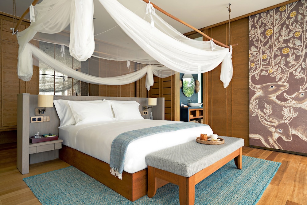 Ocean Pool Villa Suite