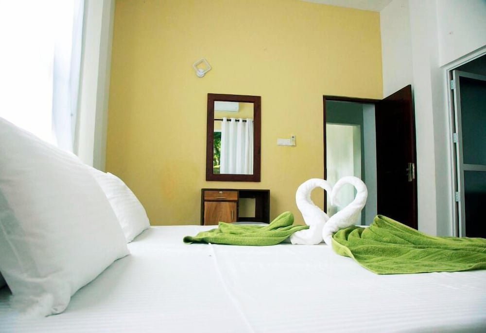 Deluxe Triple Room photo 3