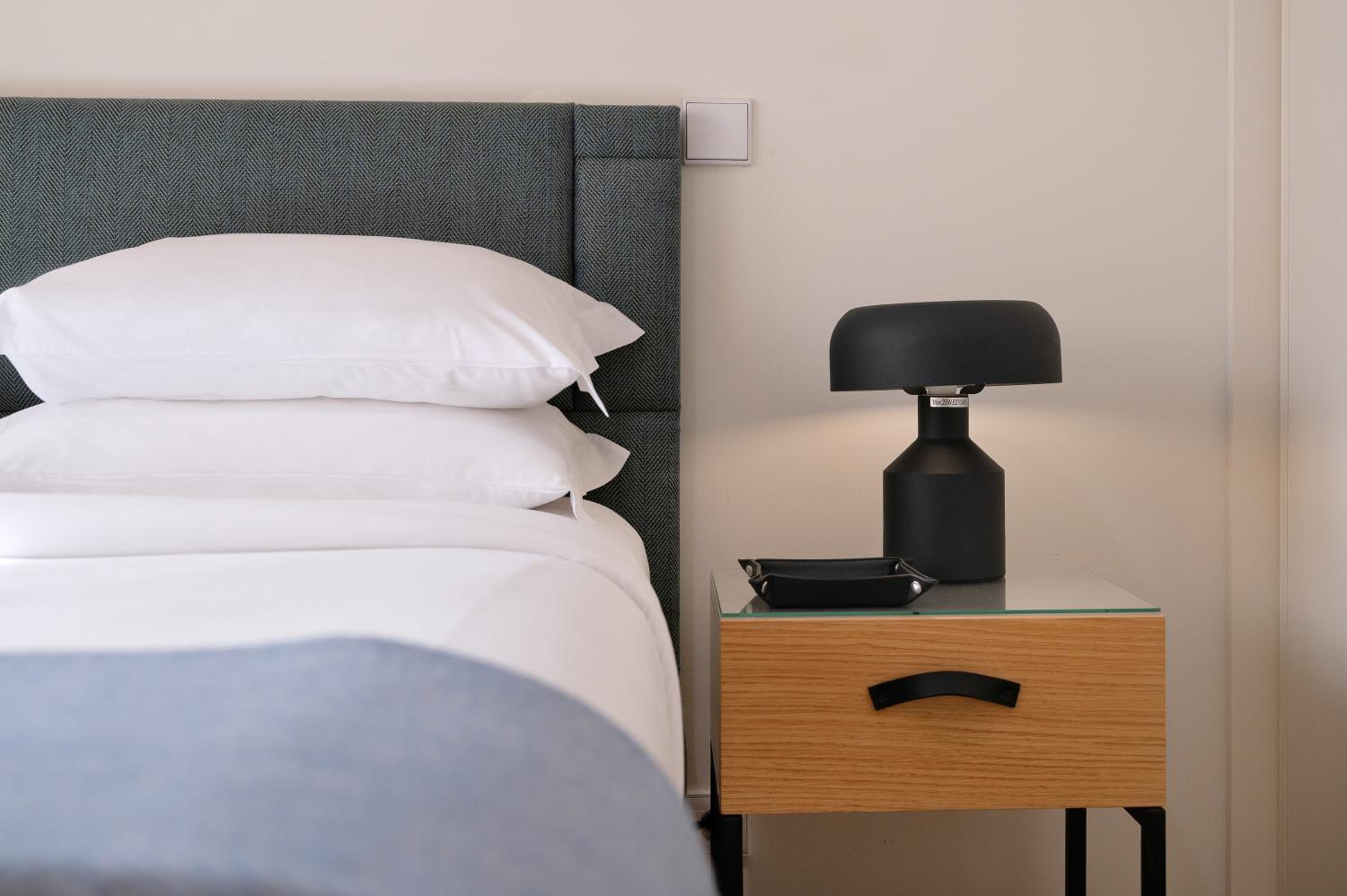 Economic Double Room - Photo 3