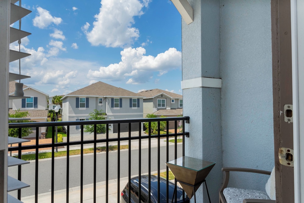 Gorgeous 6Bd w Pool Close to Disney 7650 Encore Resort, Photo 11