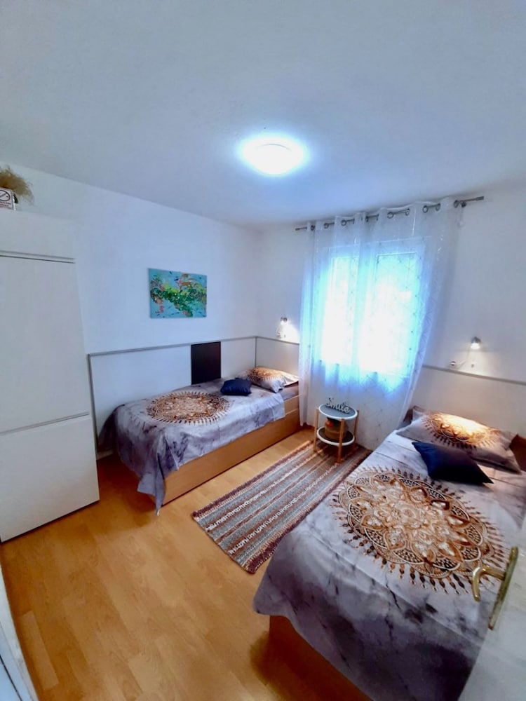 Apartment (Vladislava - 400 M From Sea - A1(4+1)) photo 2