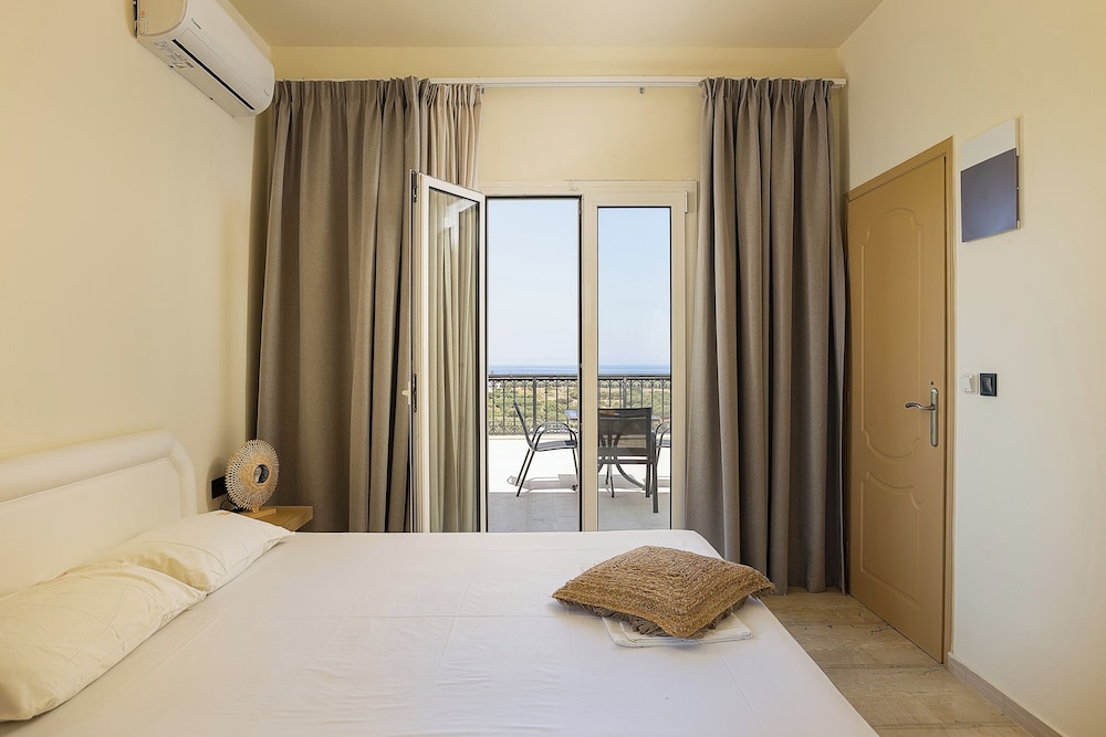 Apartment, 1 Bedroom, Sea View photo 1