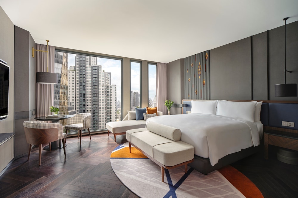 Premium Room, 1 King Bed, Club Lounge Access (High Floor) photo 2